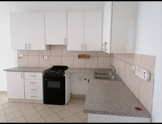 2 BEDROOM SIMPLEX FOR SALE IN SEA VIEW